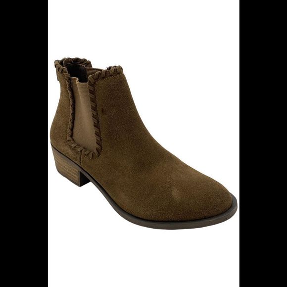 Kensie Women's Glanne Ankle Bootie Stitched Brown - Medium - Picture 1 of 3